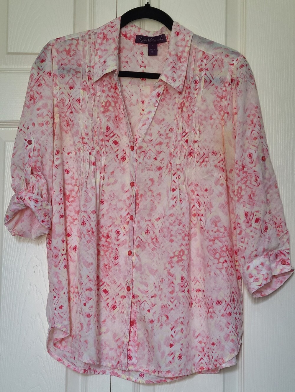 Gloria Vanderbilt Pink Geometric Button-Front Pintuck Roll-Tab Blouse Modal M